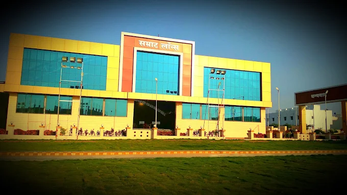 Samrat Lawns Uttam Nagar